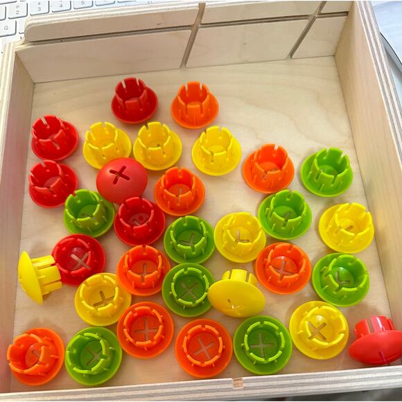 Lovevery Mosaic Button Board *missing 4 buttons* - Picture 2 of 3